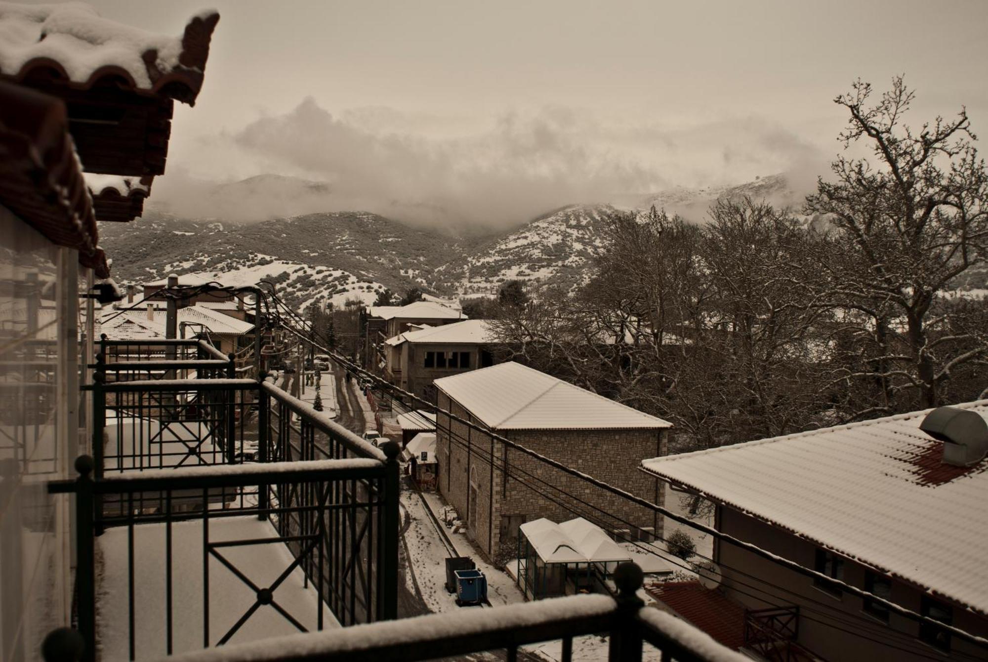 Papastavrou Apartments Kalavryta Exteriér fotografie